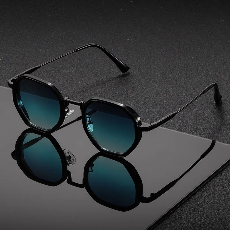 Vintage Fashion Enthusiasts - 1 paire de lunettes de soleil